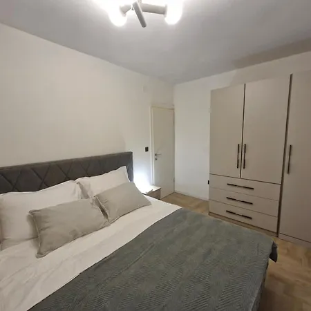 Luxury Olive Garden Apartamento Vodice