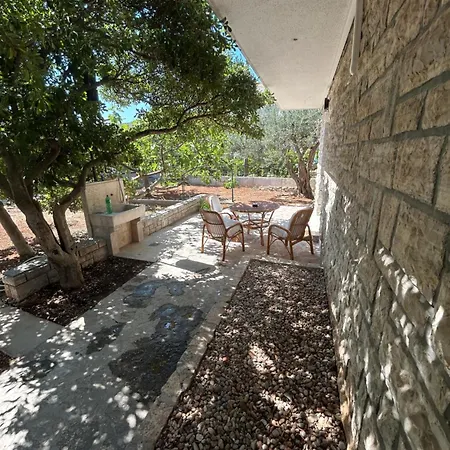 Luxury Olive Garden Apartamento Vodice