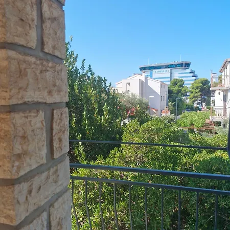 Luxury Olive Garden דירה *